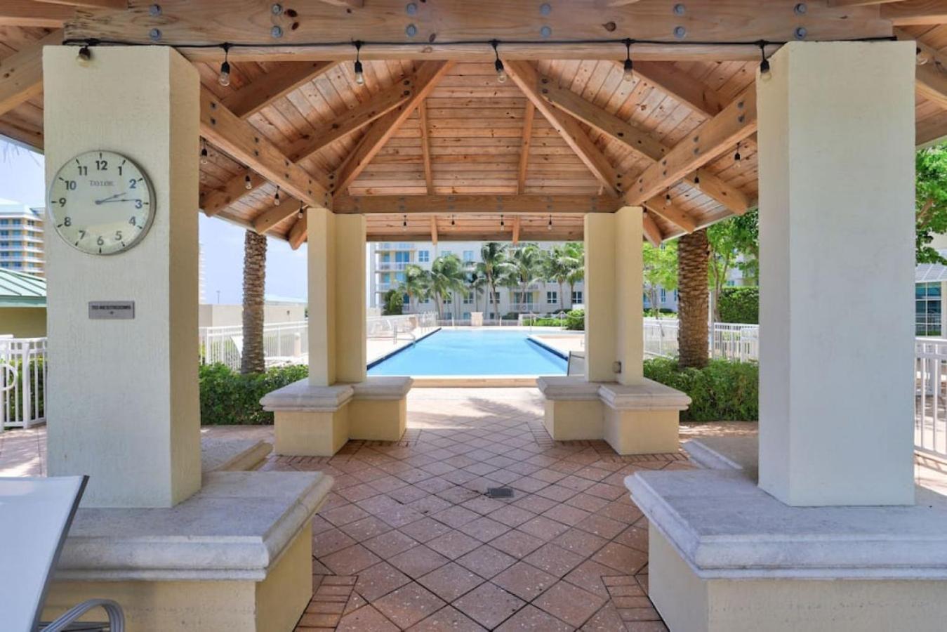 1Br Rooftop Pool-10 Min Walk To Beach Boynton Beach Exteriör bild